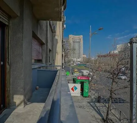 8 People ,old Town * Bukarest